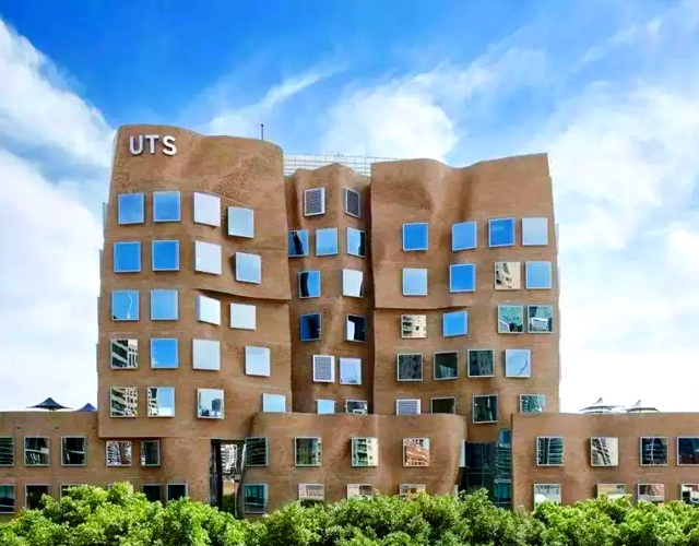 悉尼科技大学